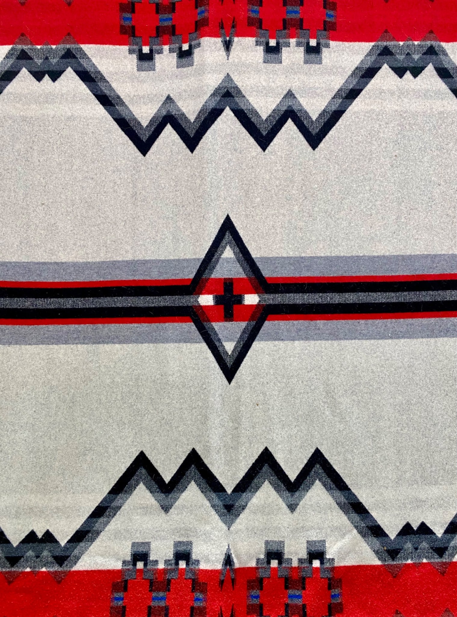 Pendleton ‘Beaver State’ Reversible Wool Blanket, 86 x 82 - 2
