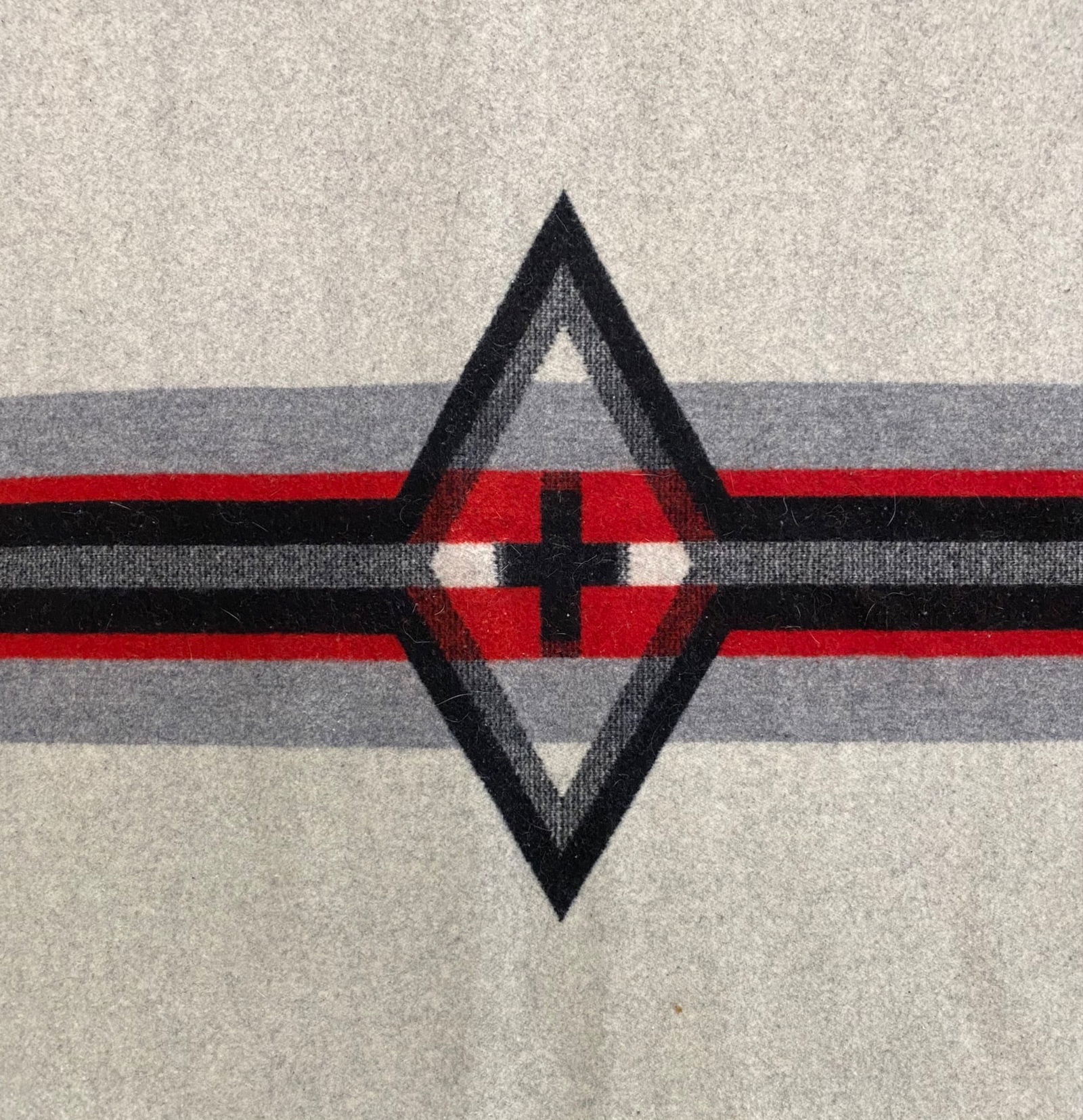 Pendleton ‘Beaver State’ Reversible Wool Blanket, 86 x 82 - 3