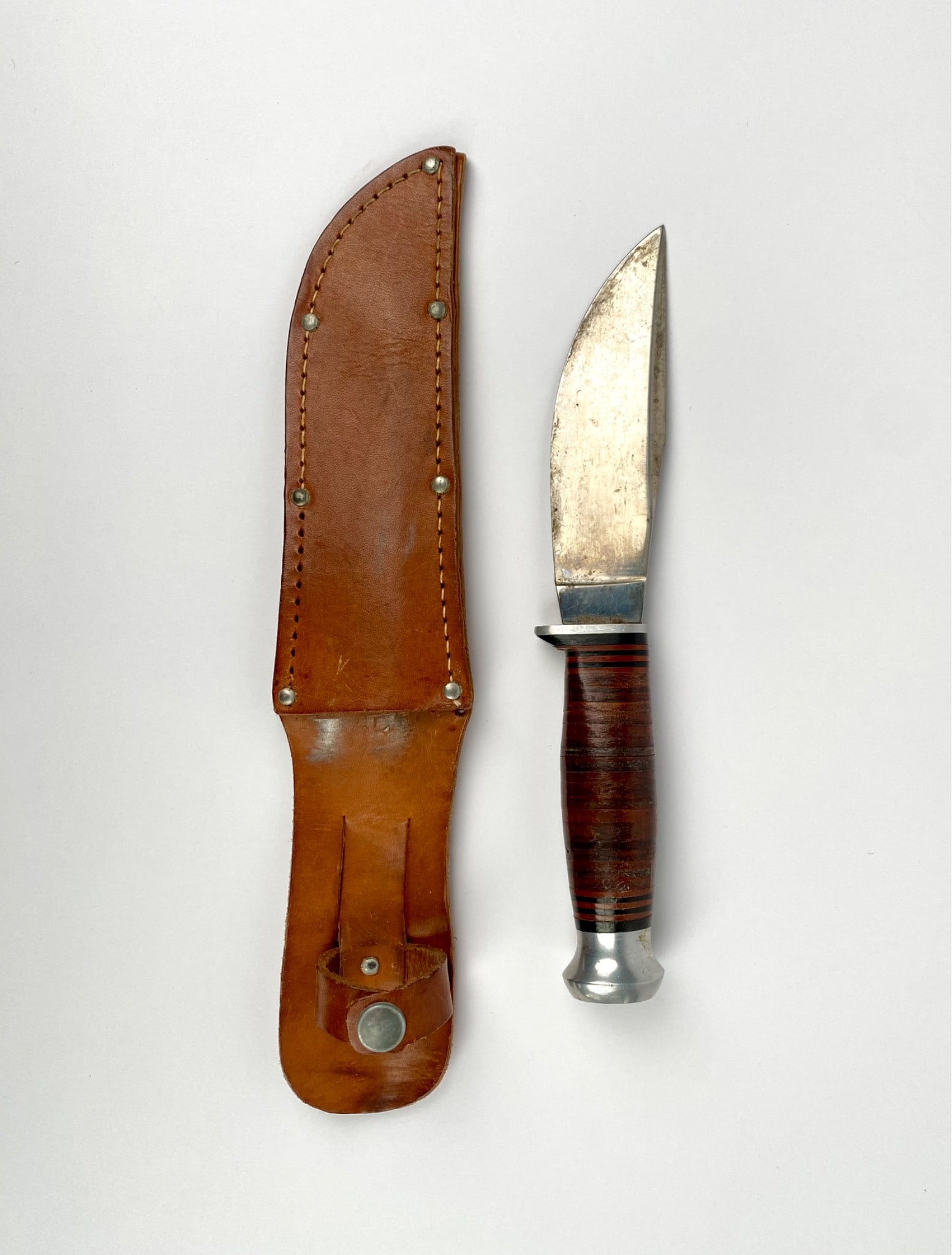 Vintage Fixed Blade Hunting Knife with Leather Sheath (1 of 7)