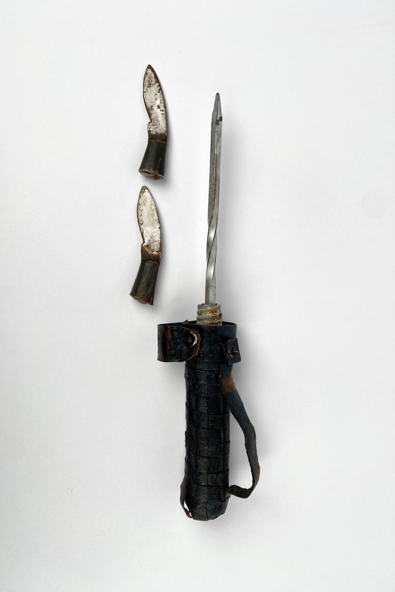 Vintage Knife Parts Lot (1 of 7)