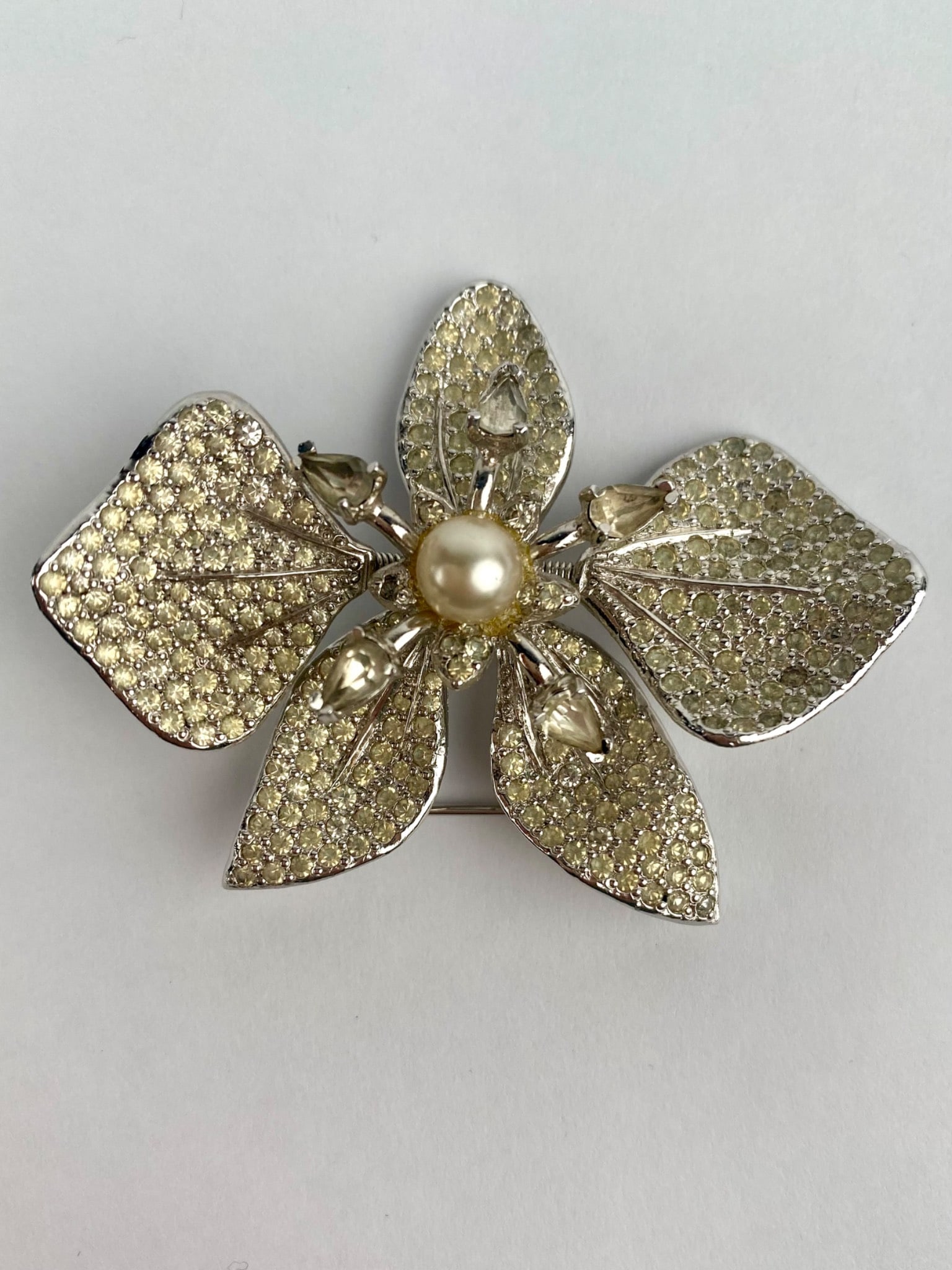 Three Vintage Floral Brooches Including Nettie Rosenstein, Coro, and Lisner - 5