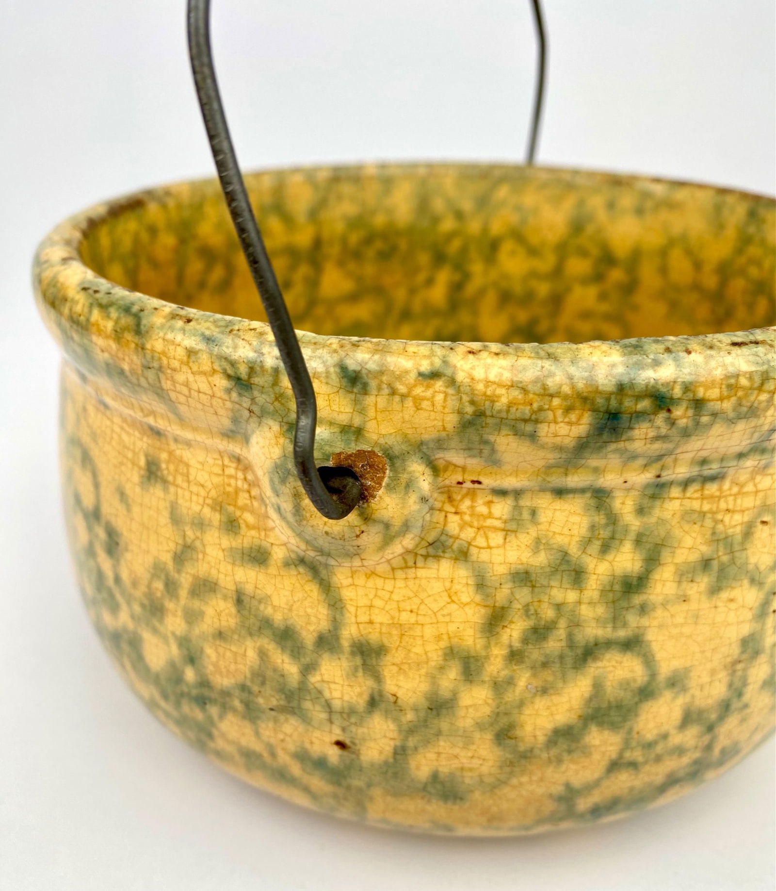 Early Sponge Ware Batter Bowl - 7