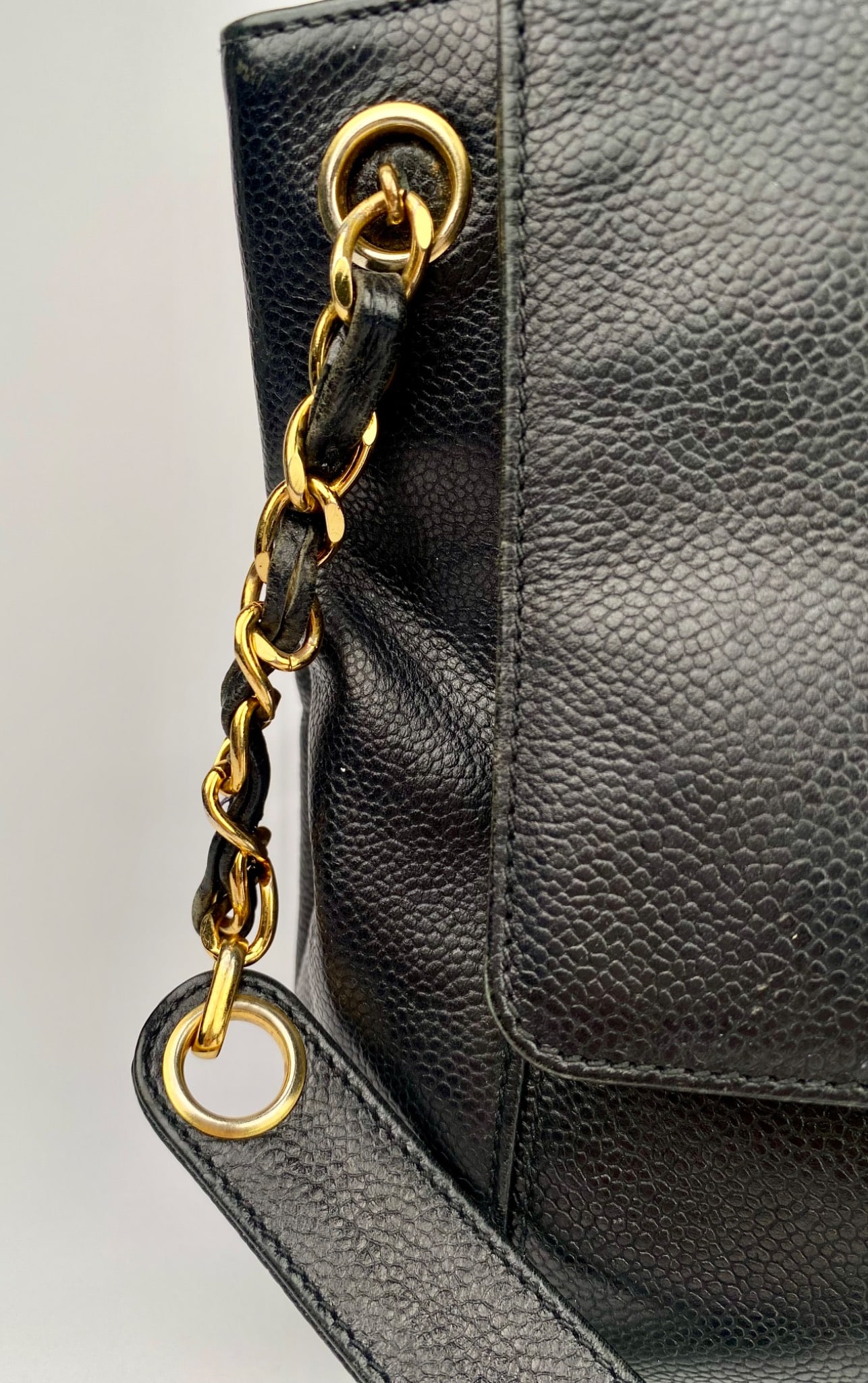 Vintage Chanel Black Caviar Leather Bag with Gold-Tone Hardware - 3