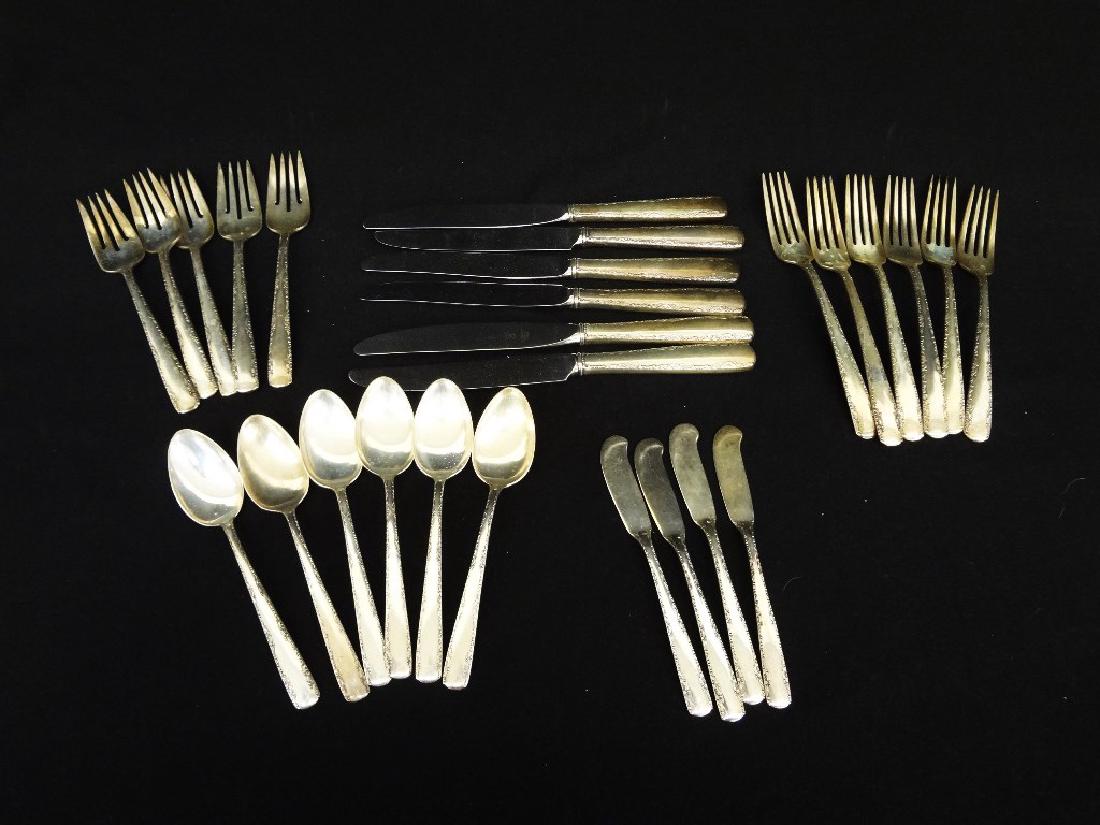 Gorham Sterling Silver Flatware "Camellia" 21.88 troy (1 of 4)