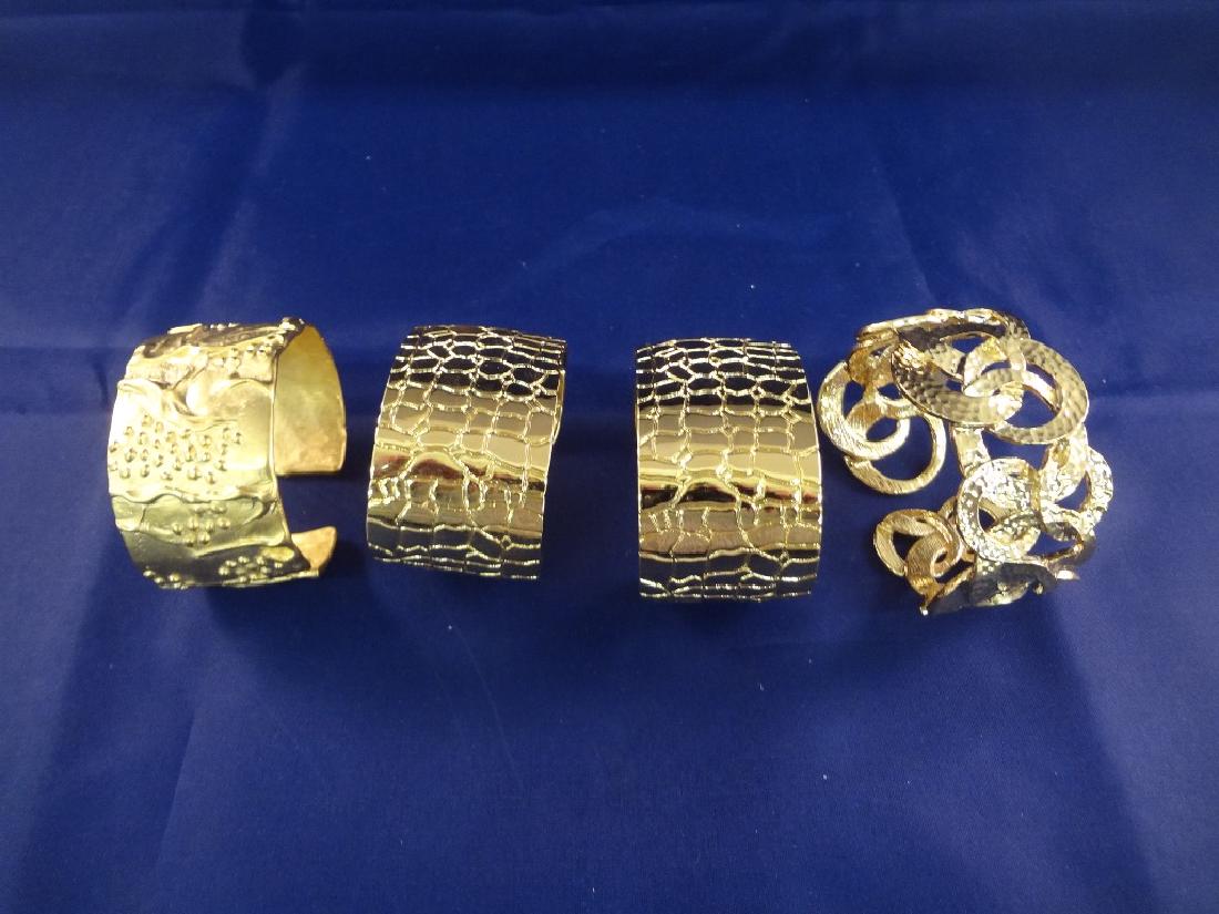 Kenneth Jay Lane Cuff Bracelets Gold Toned (1 of 3)