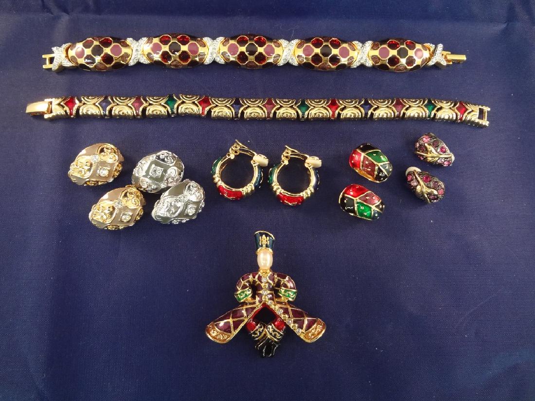 Joan Rivers (2) Bracelets, (1) Brooch, (5) Clip On (1 of 6)