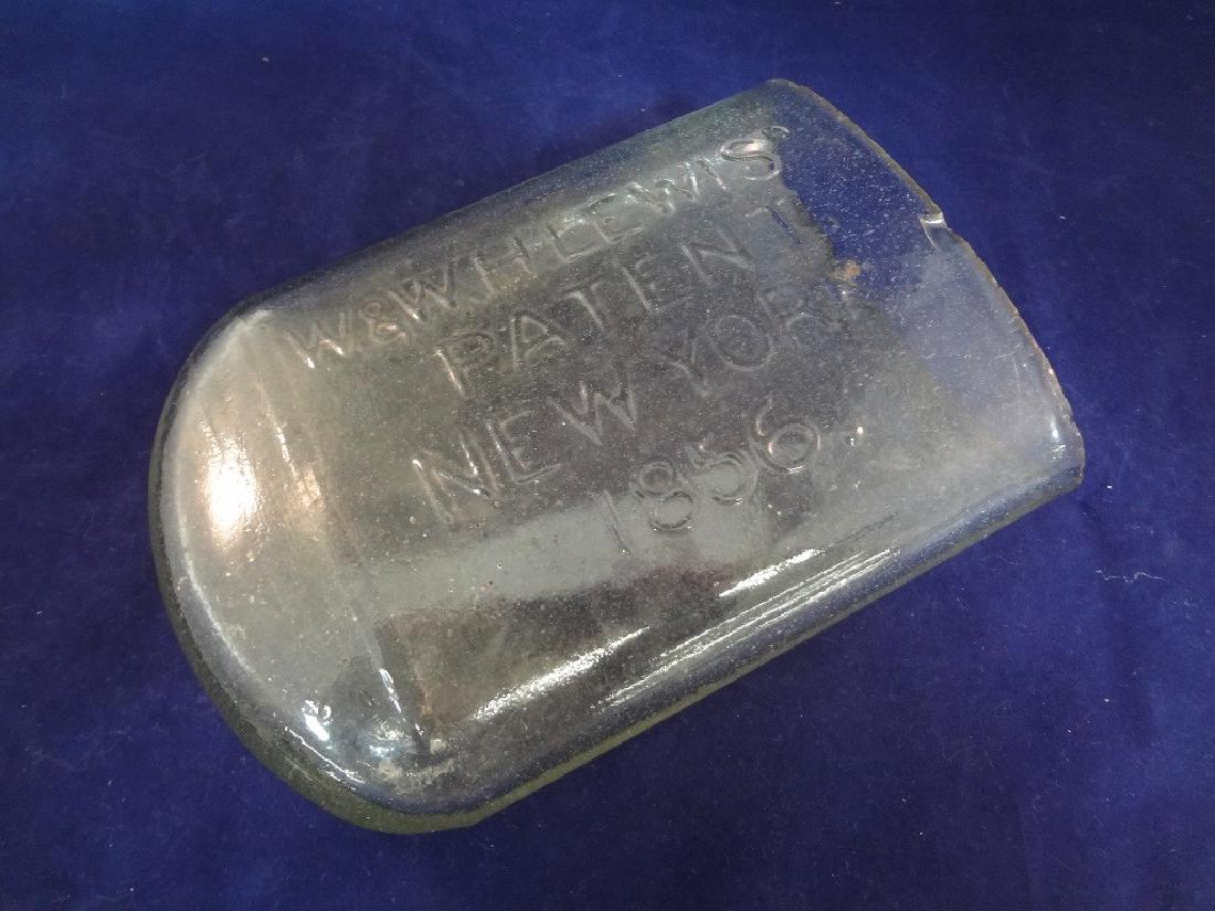 William Lewis 1856 Daguerreotype Glass Developing Tank (1 of 5)