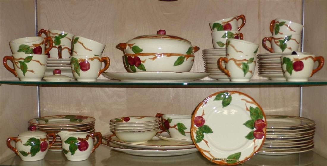 Franciscan Apple Dinnerware Service Set of 70 Pcs. (1 of 3)