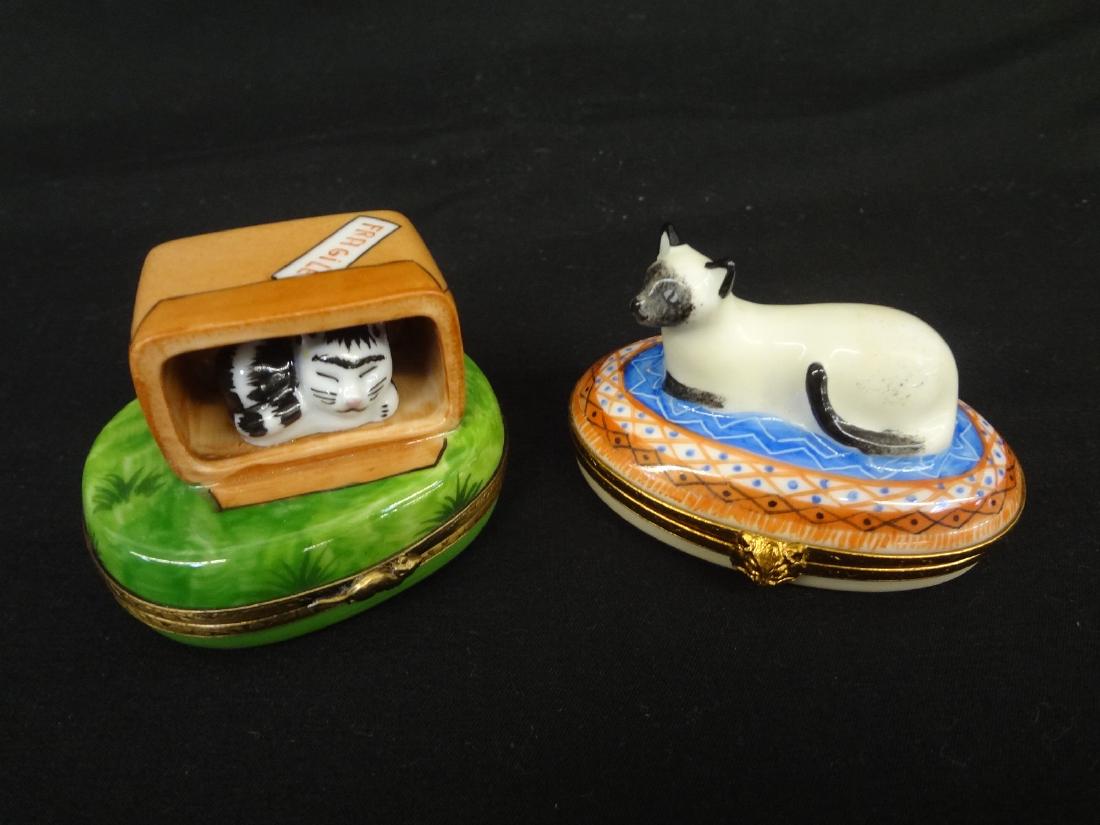 (2) Limoges France Peint Main Artoria, Rochard Trinket (1 of 8)