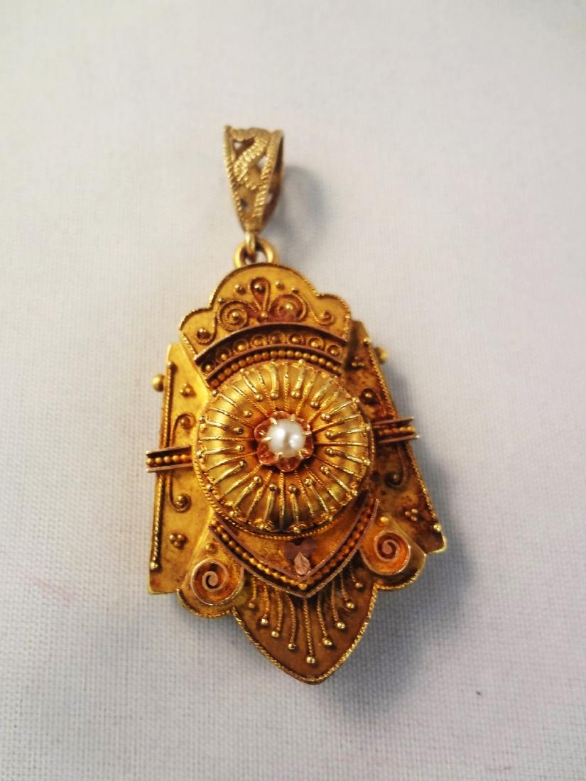 Victorian Mourning Pendant Locket with Reverse Seed (1 of 4)