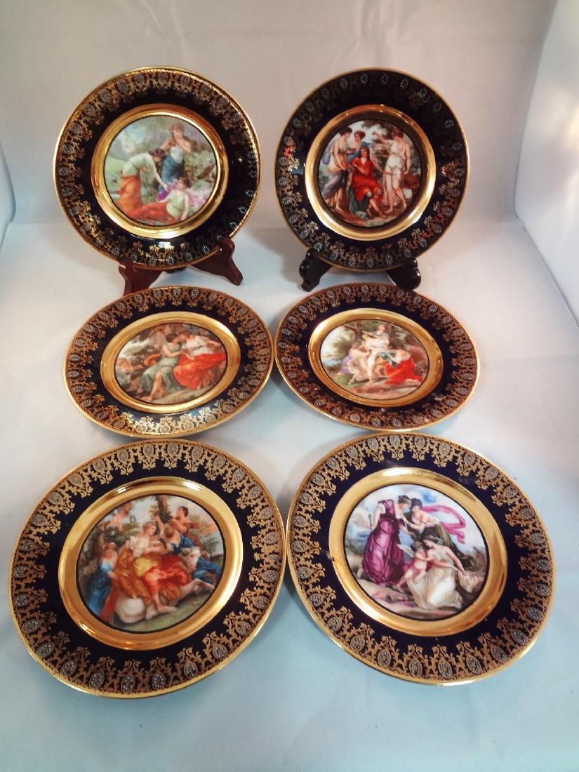 (6) Schlaggenwald Czech Porcelain Portrait Plates: (6) Schlaggenwald Czech Porcelain Portrait Plates: Lovely group of 6 portrait plates. Made by Schlagenwald, in cobalt and gilt gold edges. Measure 7.25" in diameter. No condition issues.