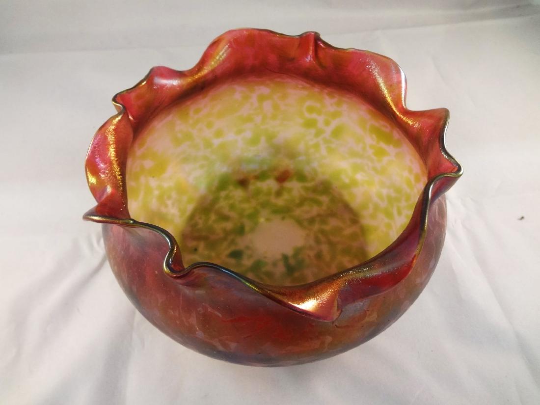 Loetz/Kralik Iridescent Glass Ruffled Edge Bowl (1 of 4)