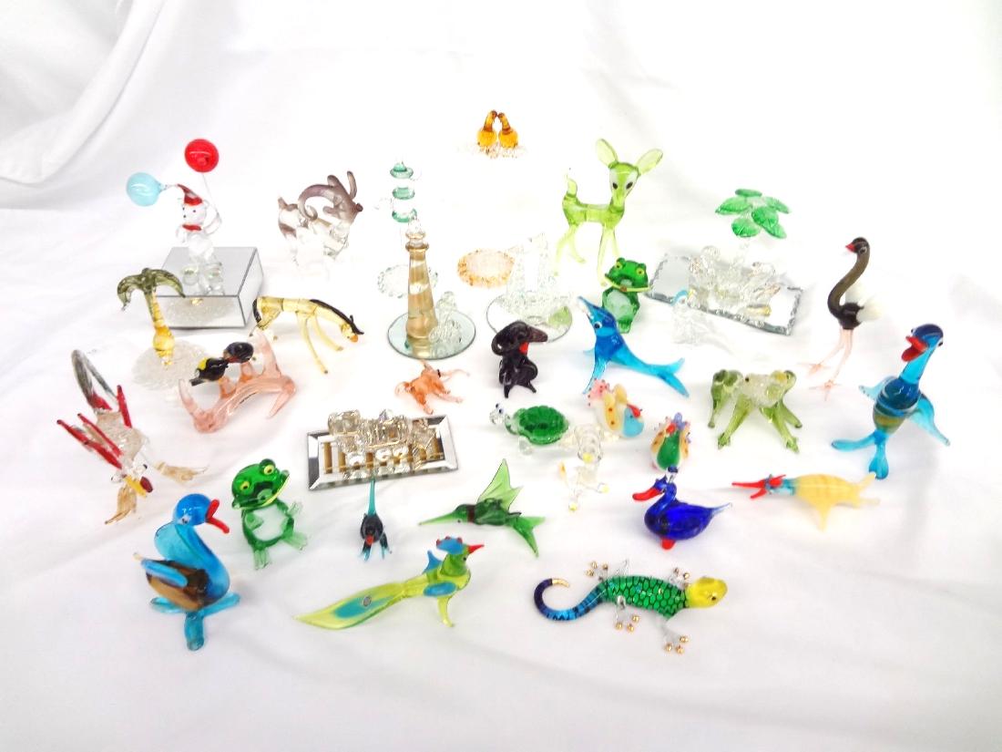 (33) Hand Blown Miniature Glass Figurines: Murano, (1 of 7)