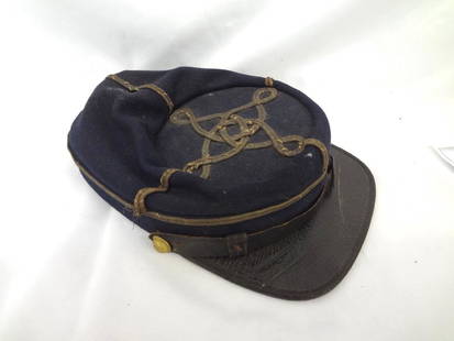 New York Civil War Officer Chasseur Forage Cap: New York Civil War Officer Chasseur Forage Cap: In very good condition with gold braiding, original buttons. Cap made by Horstmann Bros. and Allien. Leather liner, and strap. Provenance: From a person