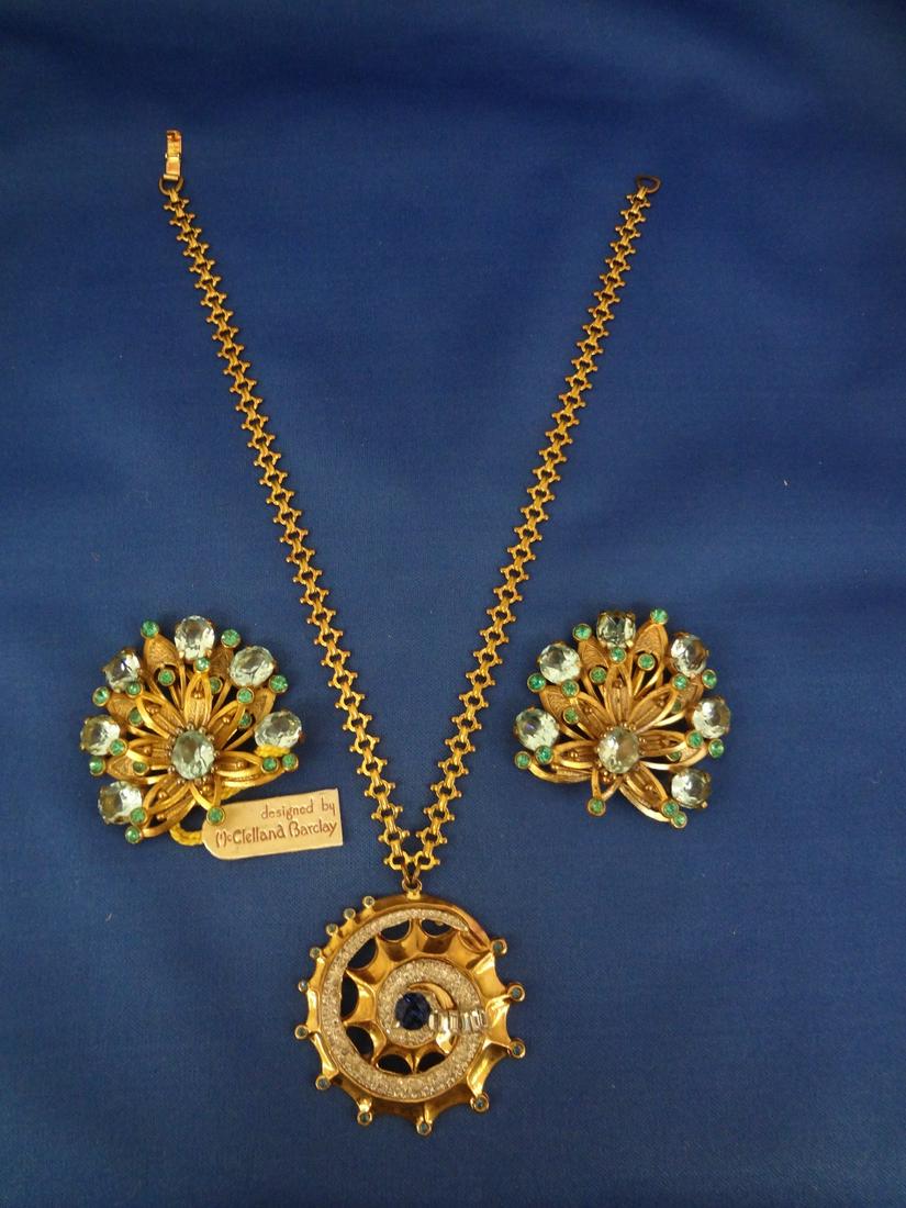 McClelland Barclay Necklace and 2 Fur Clips Blue (1 of 6)