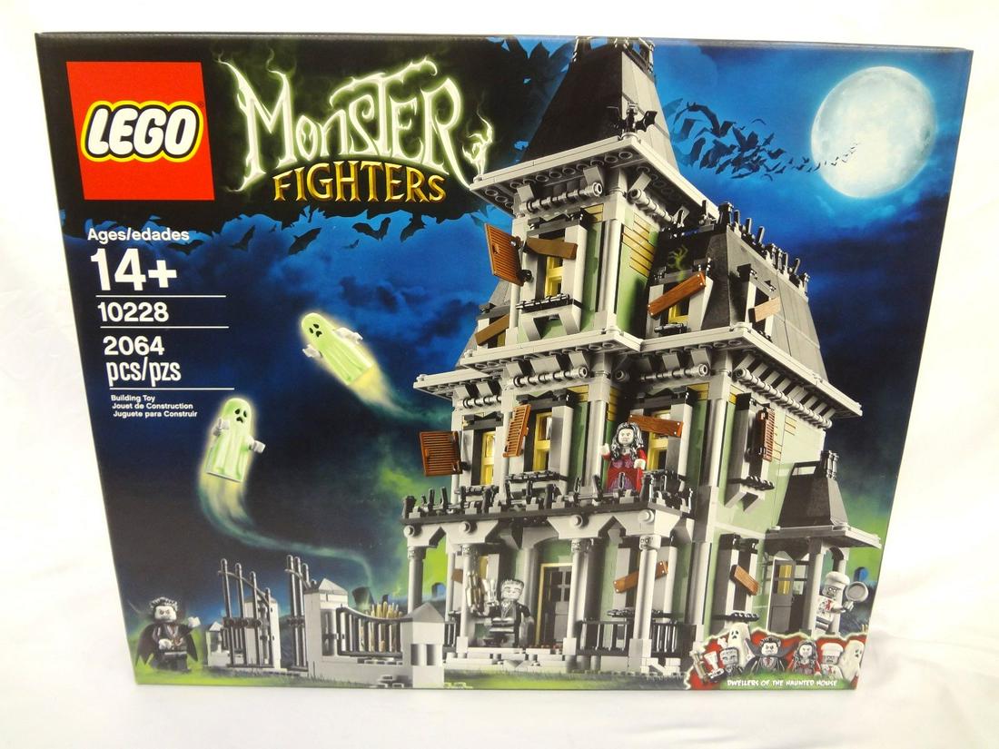 lego set 10228