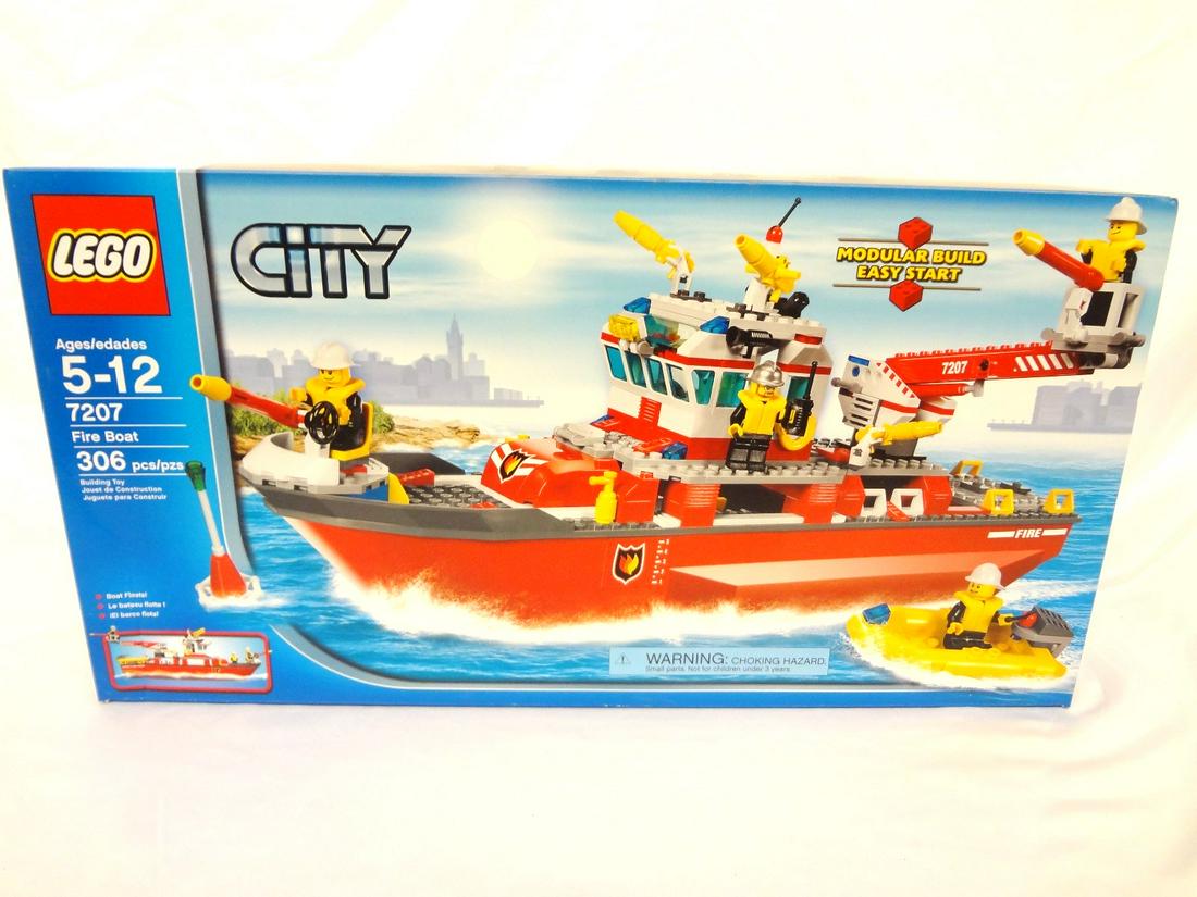 LEGO Collector Set #7207 City Fire Boat New and (1 of 3)