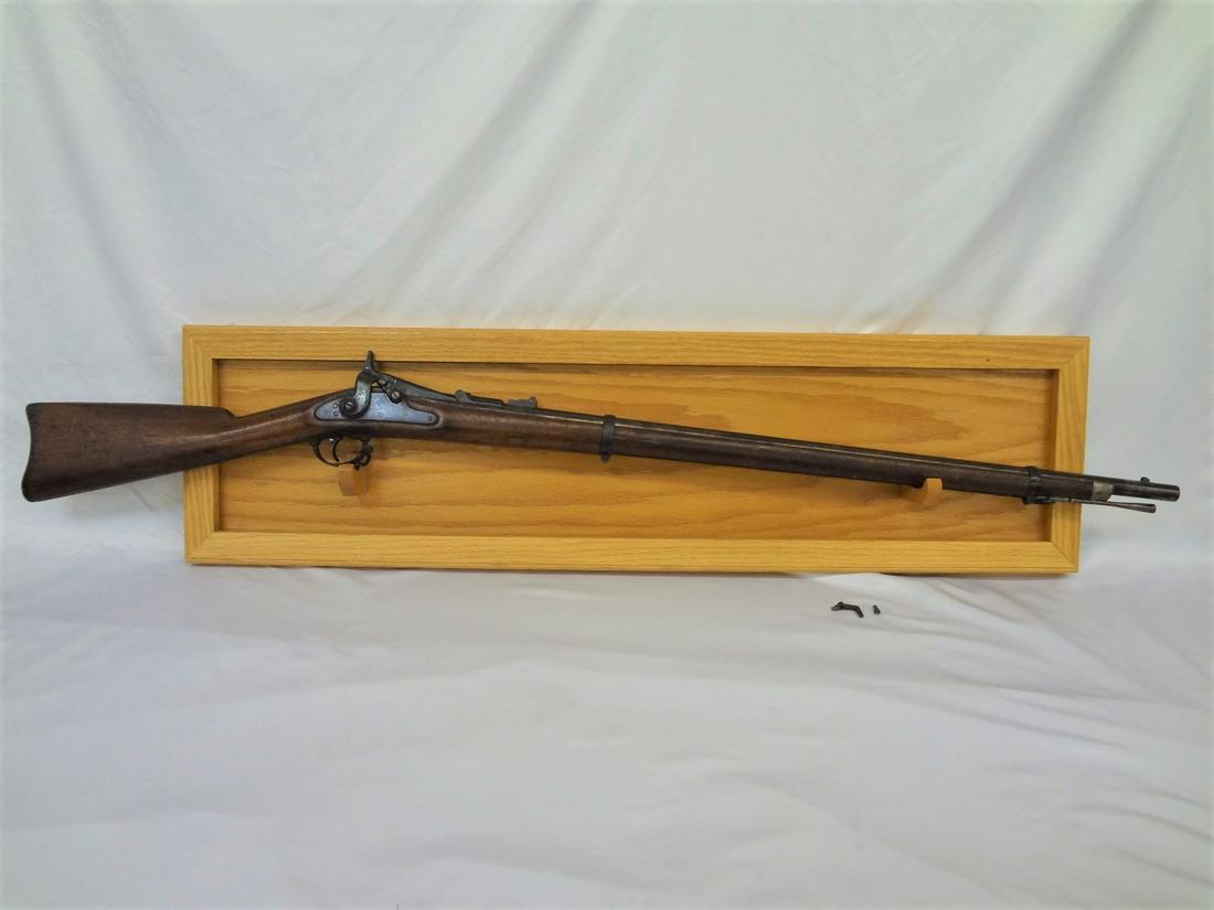 Springfield Model 1866 Allen Conversion Rifle: Springfield Model 1866 Allen Conversion Rifle: Model 1866 with lock plate dated 1865. 36" barrel 2 band variant. Barrel measures 32 3/8" to the breech face. Chambered for the .50 caliber center fire c