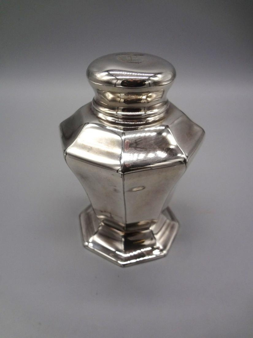 Reed and Barton Silver Plate Tea Caddie (1 of 4)