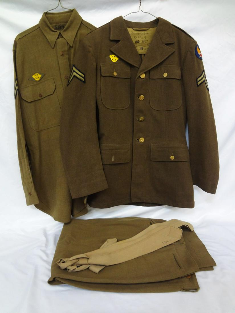 World War II US Army Air Corps Uniform Group: Shirt, (1 of 9)