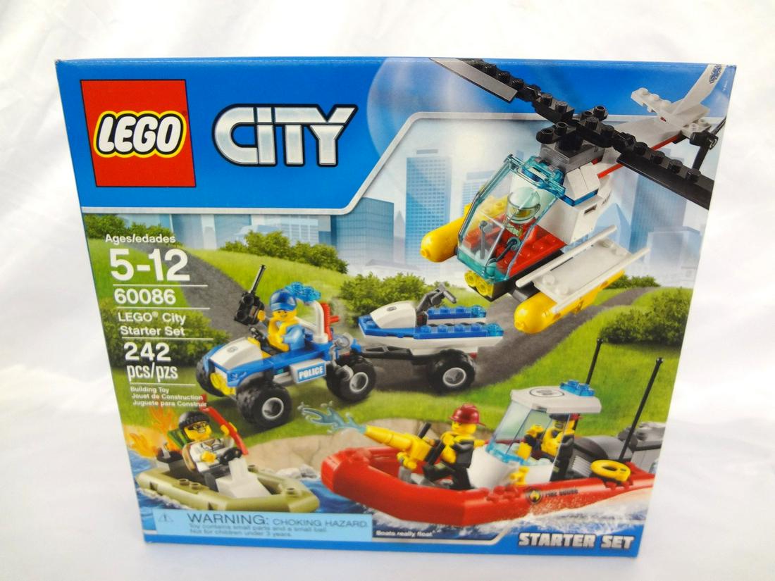 LEGO Collector Set #60086 City City Station New and (1 of 3)