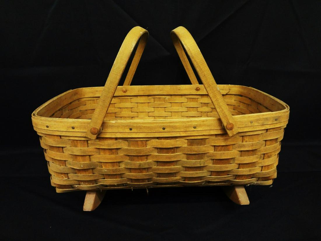 Longaberger 2 Handle Cradle Basket (1 of 6)