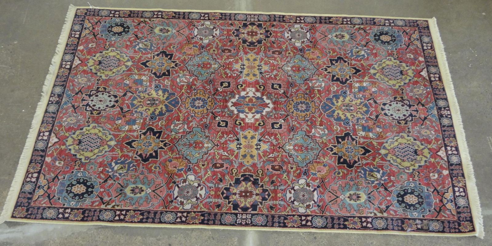 Williamsburg Kerman Vase Karastan Rug (1 of 2)