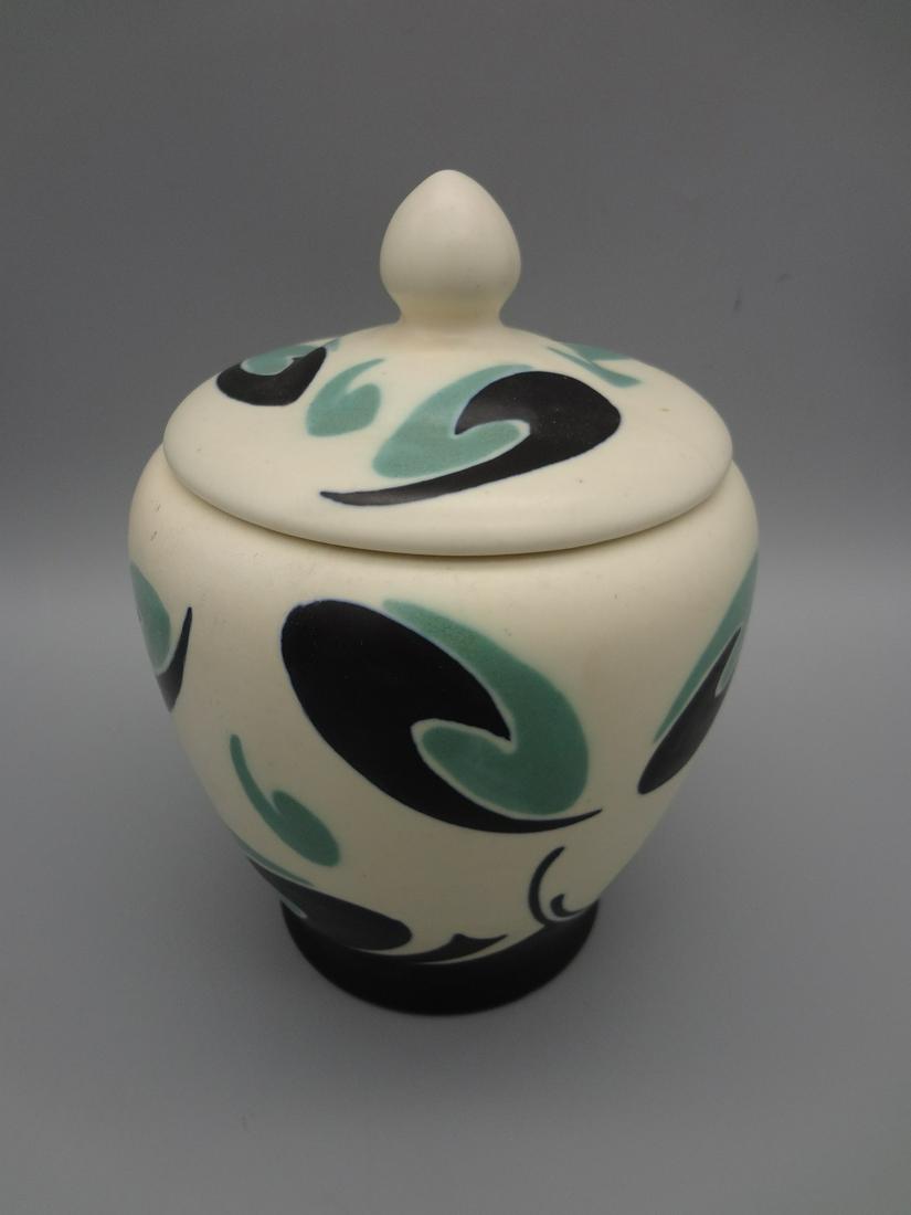 Gouda "Regina" Holland Covered Jar: Gouda "Regina" Holland Covered Jar: Measures 6.5" tall. No condition issues