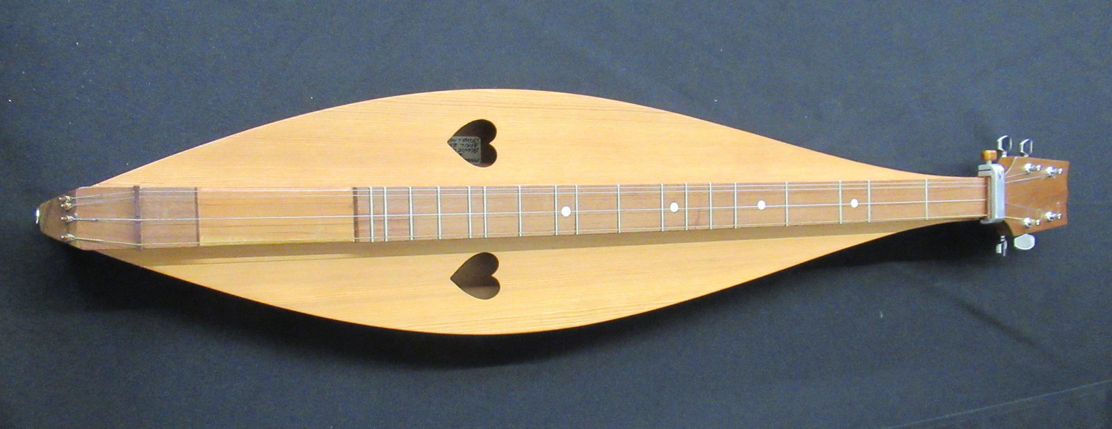 Hand Made Dulcimer by Bernie Champa 2004 (1 of 7)