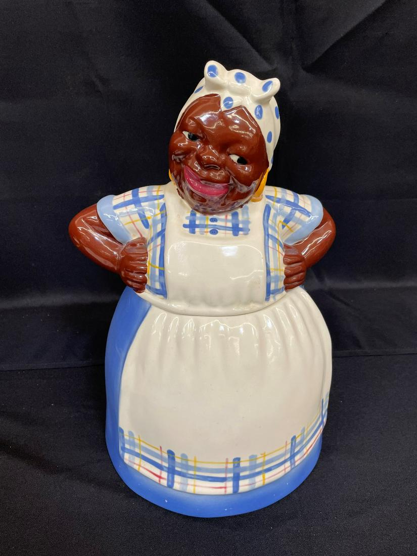 Unmarked Black Americana Cookie Jar (1 of 5)