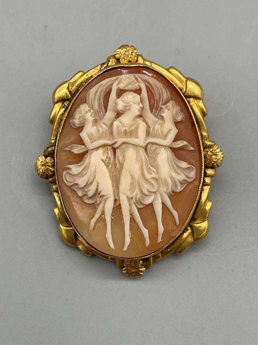 14k Yellow Gold Cameo: The Three Dancers (1 of 3)