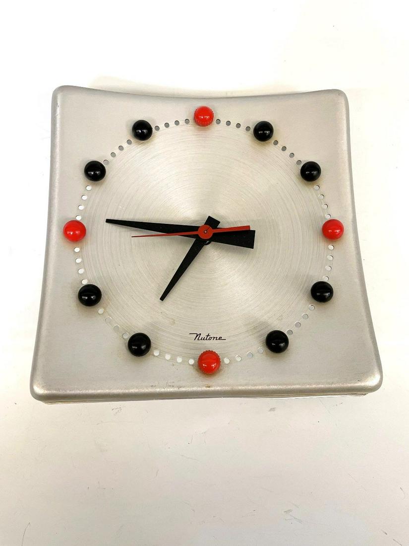 Mid Century 1950's Nutone Wall Clock (1 of 3)