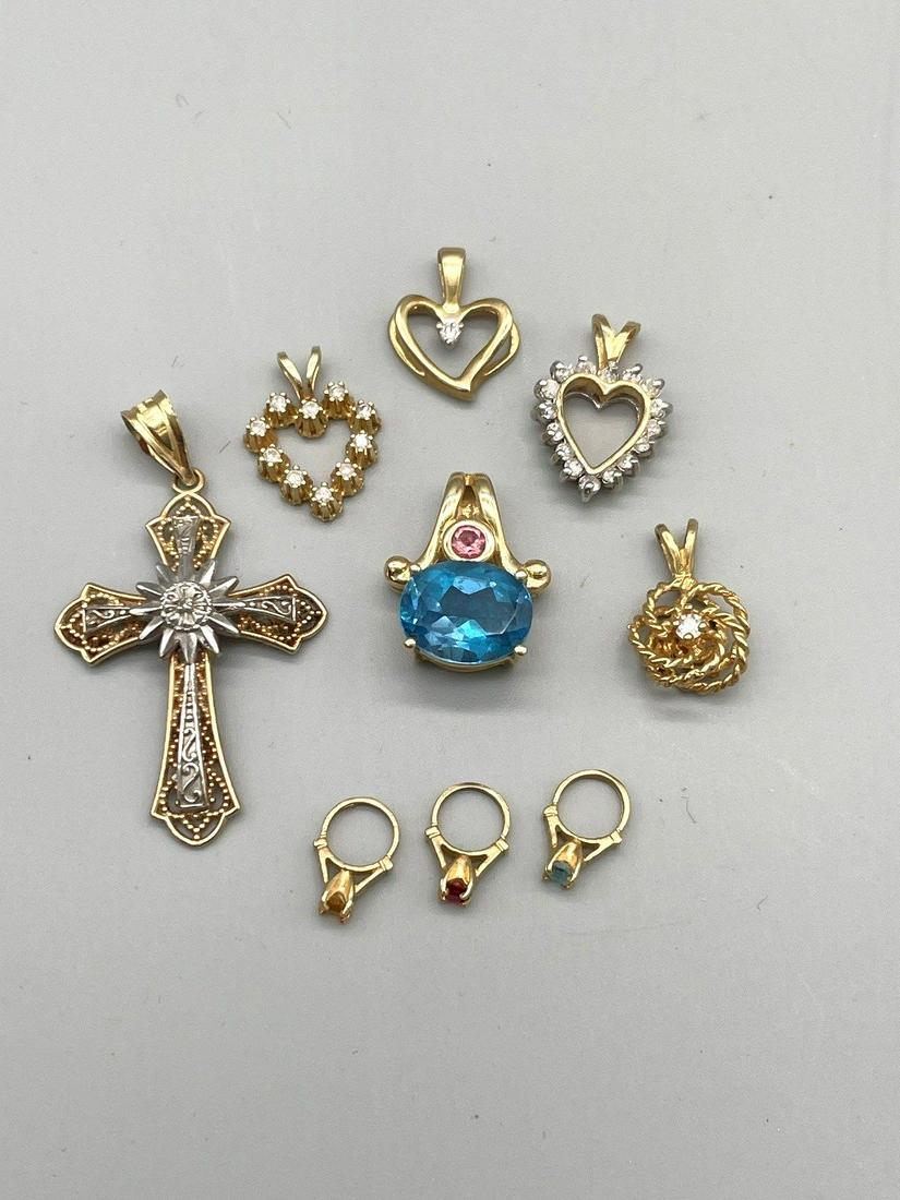 Group of 14k Gold Pendants (1 of 3)