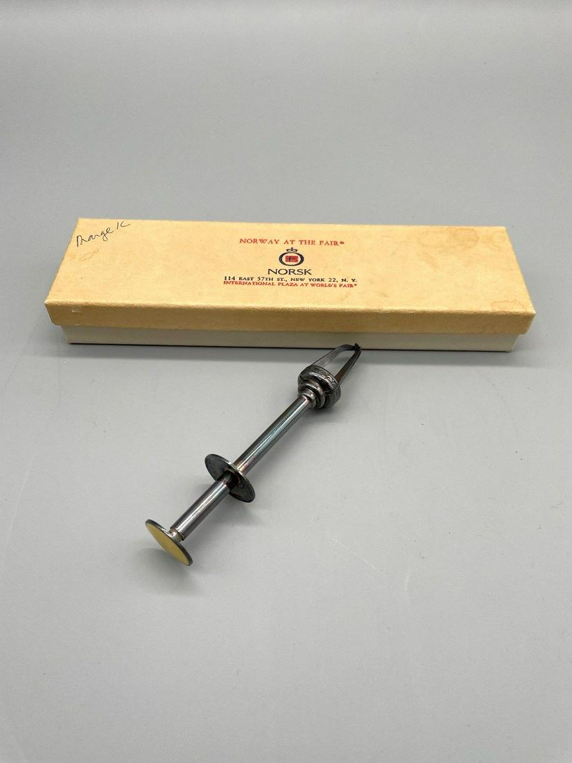 Norway at the Fair "Norsk" Olive Sugar Cube Guilloched Enameled Picker (1 of 4)