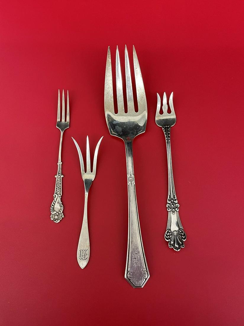 (4) Sterling Silver Forks: Towle Serving Fork and Others (1 of 4)