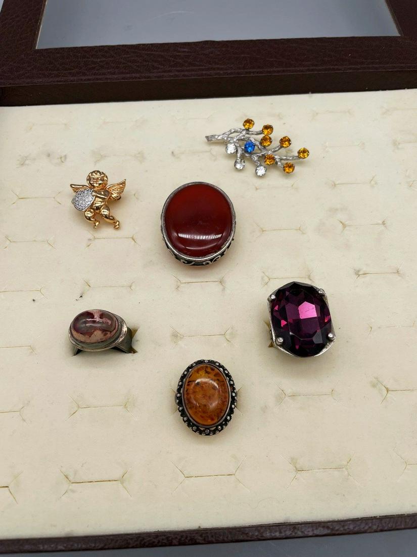 Sterling Silver Jewelry Group: (2) Brooches, (4) Chunky Rings (1 of 4)