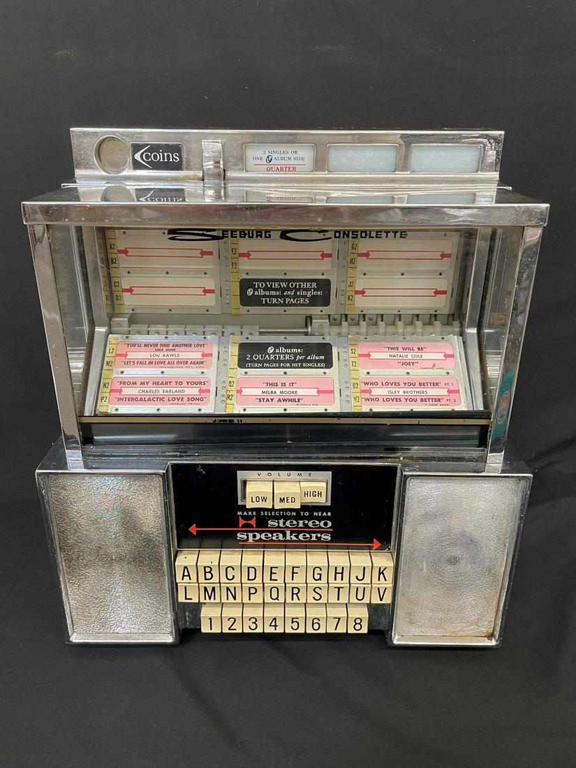 Seeburg Consolette Wall Mount Jukebox (1 of 8)