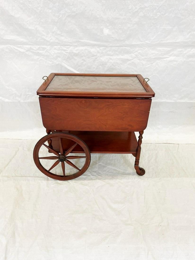 Mahogany Tea Cart Style of Henkel-Harris (1 of 6)