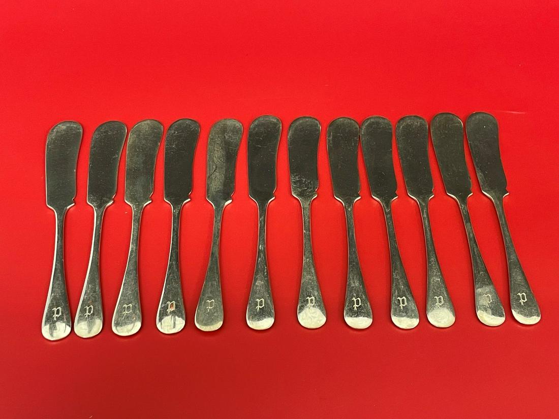 (12) Mappin and Webb Sterling Silver Spreaders: (12) Mappin and Webb Sterling Silver Spreaders : Monogrammed. Total weight is 354 grams