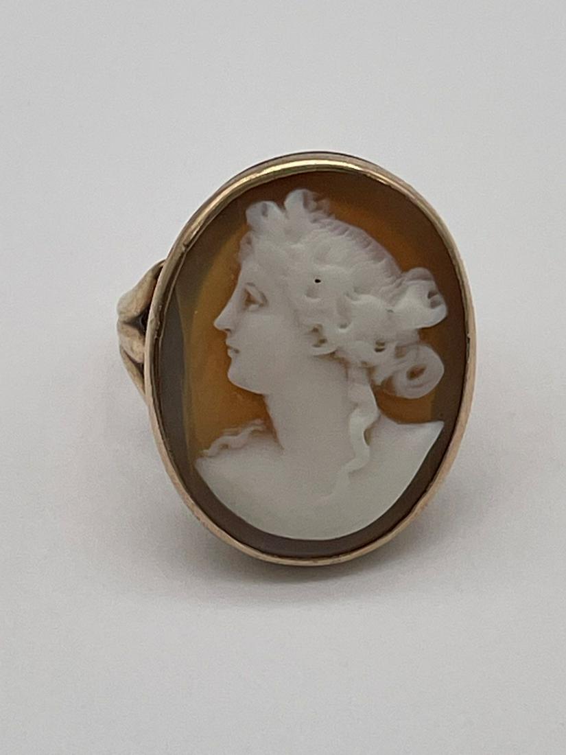 10k Gold Vintage Cameo Shell Ring (1 of 3)