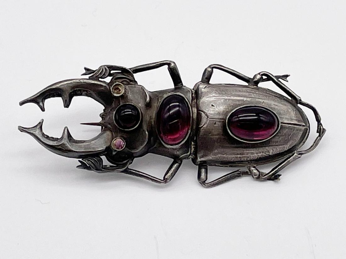 Sterling Silver Stag Beetle With Amethyst Cabochons: Sterling Silver Stag Beetle With Amethyst Cabochons: Missing one small stone. Measures 2.75".