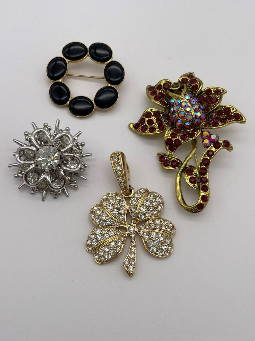 (4) Costume Brooches KJL and Others (1 of 4)