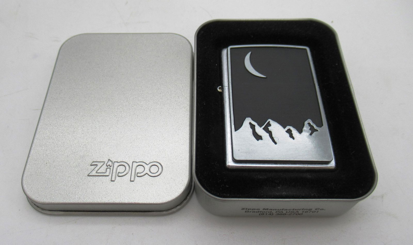 2000 Zippo Lighter (1 of 3)