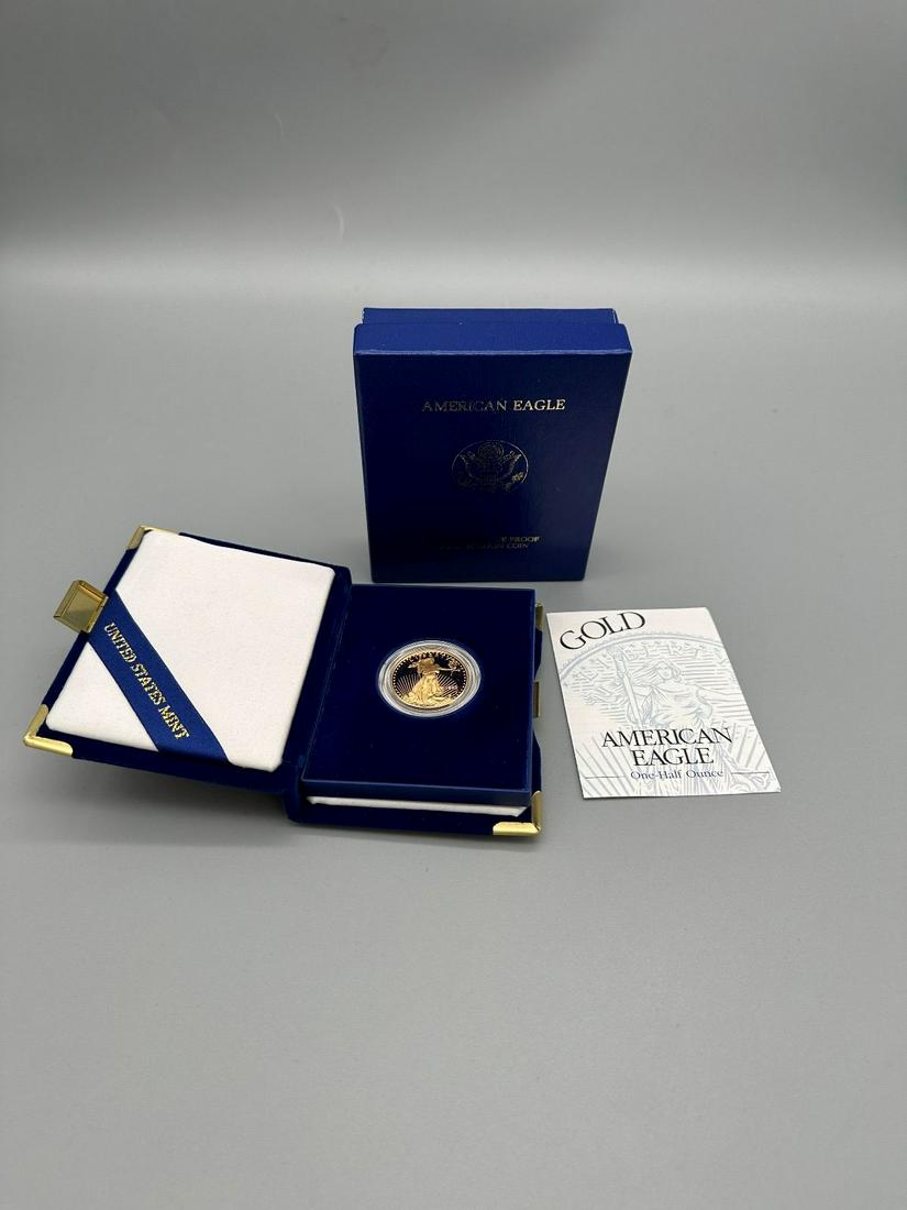 1995 US Mint Gold Eagle 1/2 Ounce $25 Coin Proof in Box With COA (1 of 4)