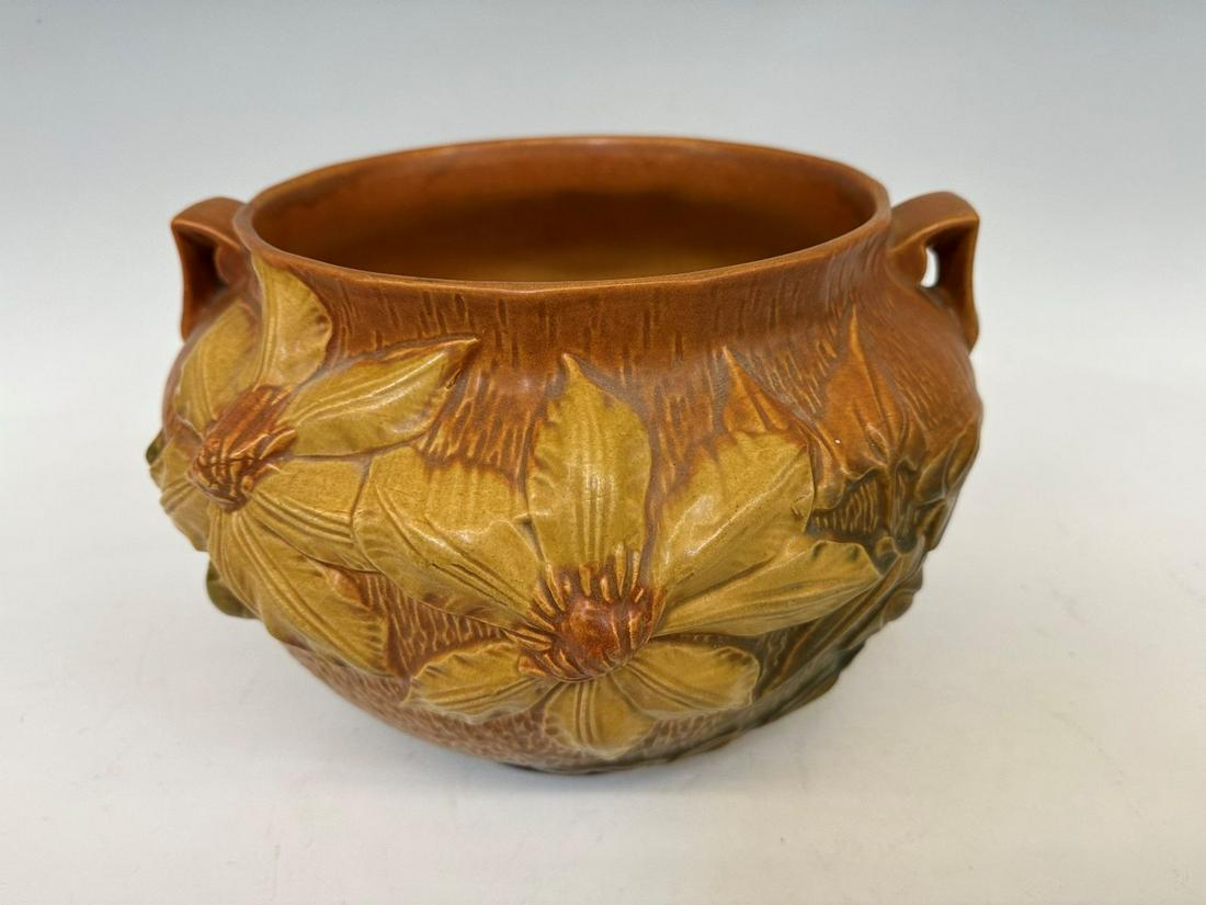 Roseville Pottery Clematis Jardiniere (1 of 5)