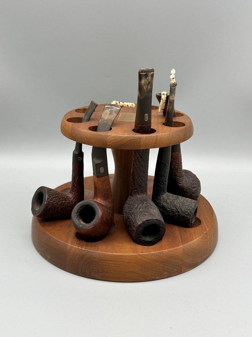 Group of Smoking Pipes on Stand: Jobey, Amphora (1 of 3)