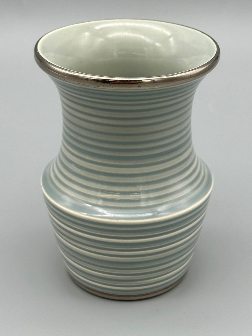 Gio Ponti Ribbon Vase For Richard Ginori (1 of 2)