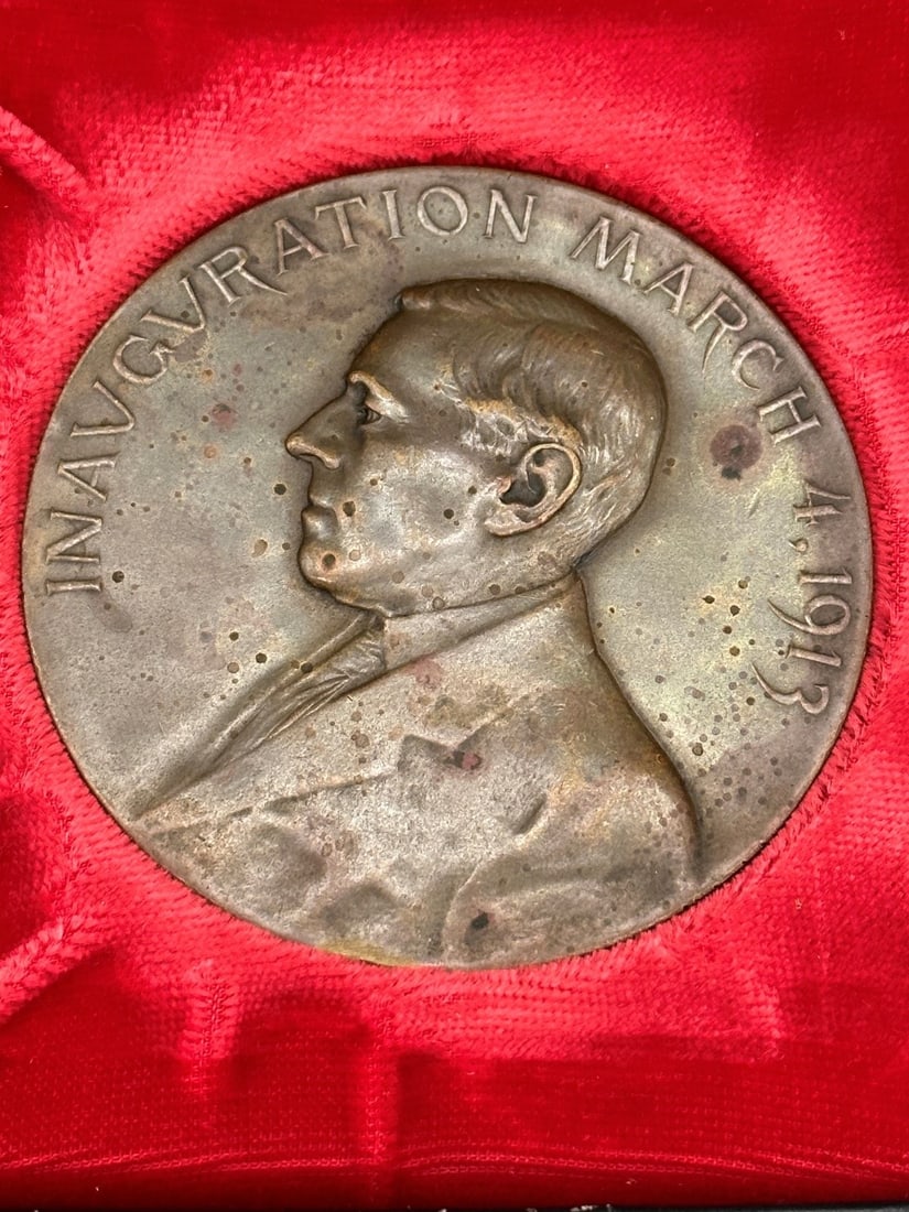 1913 Woodrow Wilson Inauguration Bronze in Box: 1913 Woodrow Wilson Inauguration Bronze in Box: Thomas Riley Marshall VP, sculpt Whitehead-Hoag. Measures 2.75".