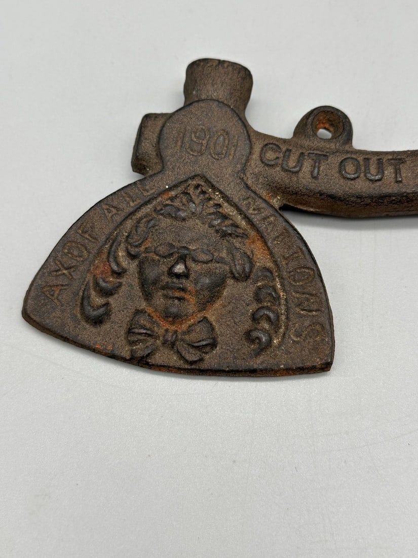 Cast Iron Carrie Nation Temperance Advertising Tomahawk Wall Hanger (1 of 5)