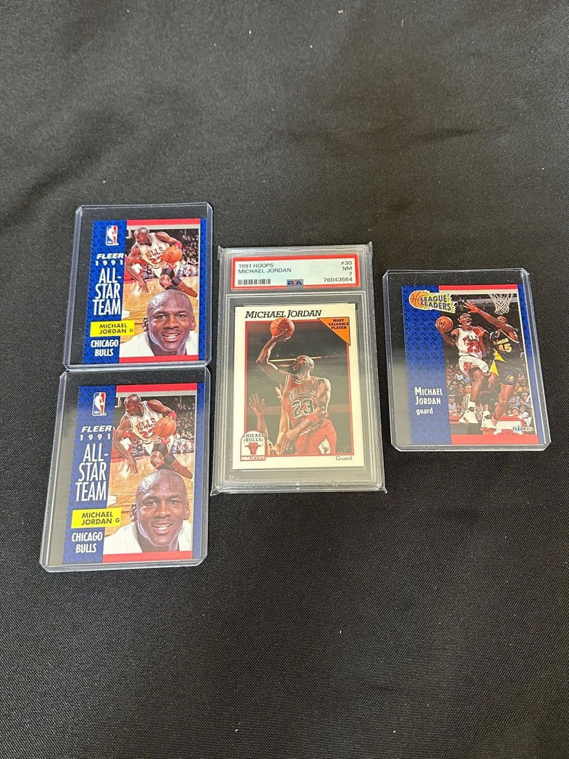(4) Michael Jordan Basketball Cards (1 of 4)